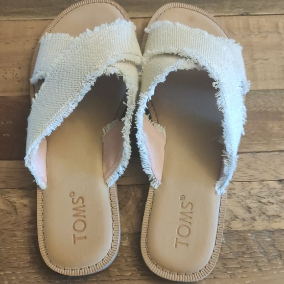 Toms Sandals - Picture 3 of 6